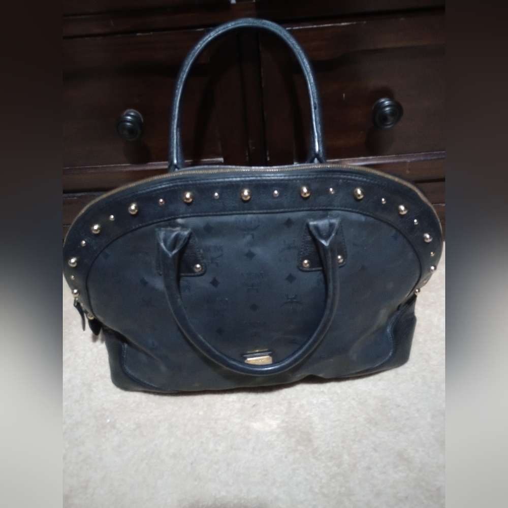 MCM Bags - Picture 3 of 16